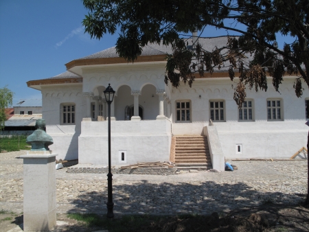 panafilipescu-1444022650.jpg